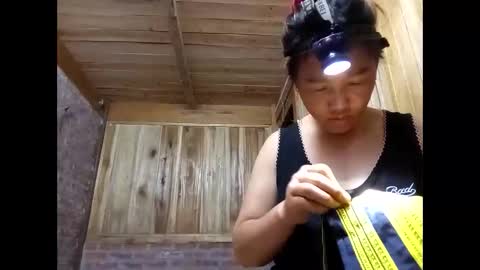 lyn_eva online show from May 27, 2026, 10:07 pm