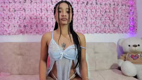 lynda_bonnie online show from October 9, 2025, 12:58 pm