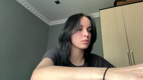 Eva online show from June 12, 2026, 8:02 am