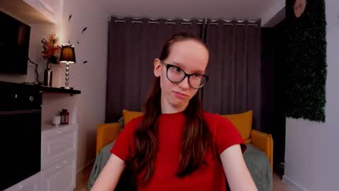 Sara online show from February 26, 2025, 4:14 pm