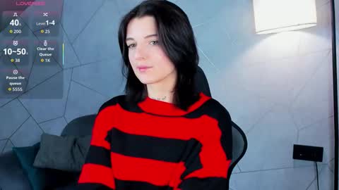 Lynn online show from November 8, 2025, 1:06 am