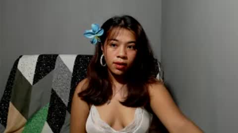 Snapshot of lynskaye2005 chatting on June 27, 2026, 8:58 pm Lyn online show from June 27, 2026, 8:58 pm
