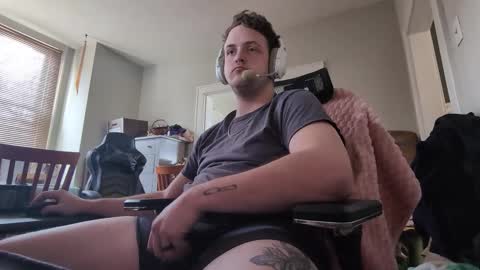 J online show from February 17, 2026, 5:41 pm