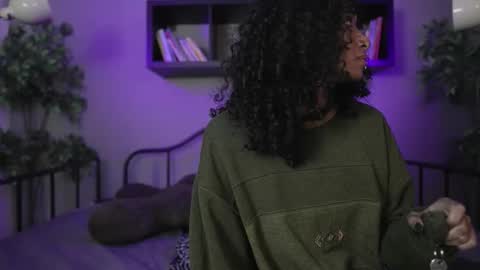 Lynx and Sun  online show from February 12, 2026, 7:31 pm