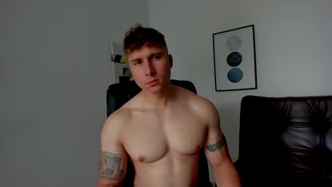 Lyonel online show from April 27, 2026, 5:33 pm