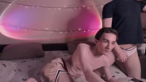 KennyEliot online show from February 16, 2025, 6:21 pm