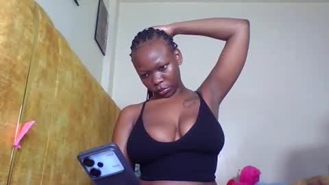 Lyra online show from September 26, 2025, 9:24 am