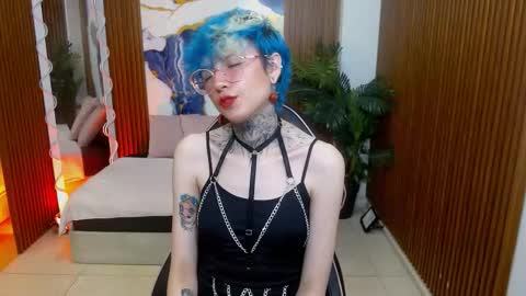 lyra_tay online show from March 10, 2026, 8:14 pm