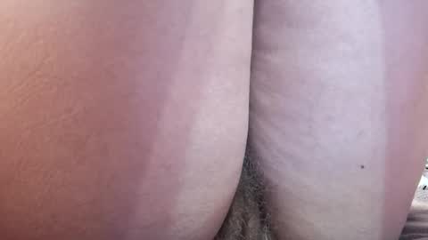 Snapshot of lyxbabylove chatting on February 22, 2025, 1:35 pm LyxBabyLove online show from February 22, 2025, 1:35 pm