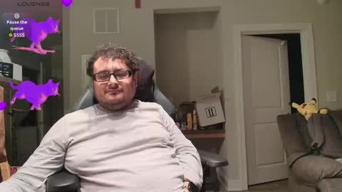 lyxx_2 online show from October 10, 2025, 12:20 am