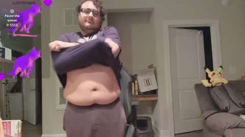 lyxx_2 online show from October 13, 2025, 11:49 pm