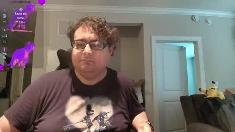 lyxx_2 online show from June 6, 2026, 11:26 am
