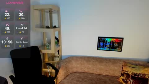 Mila online show from January 27, 2025, 2:13 pm