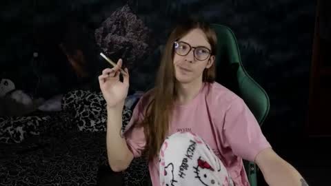 m1shq online show from March 4, 2025, 9:54 pm