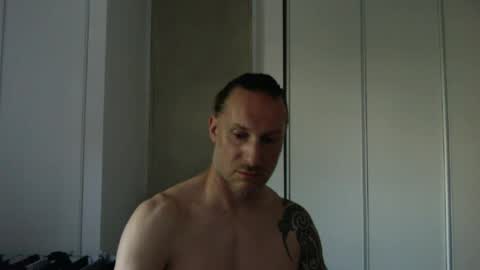Snapshot of m4rduk81 chatting on June 18, 2026, 5:17 pm m4rduk online show from June 18, 2026, 5:17 pm