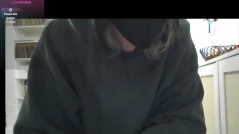 m54whrdn online show from December 30, 2024, 1:26 am