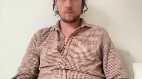 m9734 online show from March 19, 2026, 10:52 am