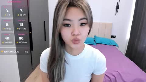 Snapshot of maakimita chatting on October 30, 2025, 9:33 am maakimita online show from October 30, 2025, 9:33 am