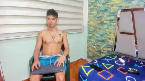 itgram pezlo josue online show from February 1, 2025, 12:58 pm