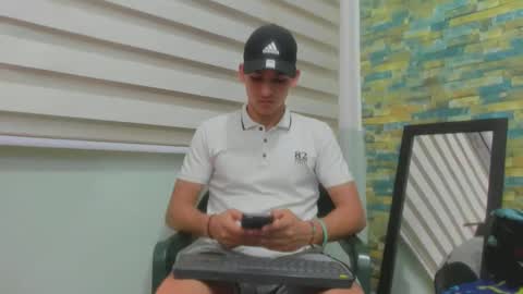 itgram pezlo josue online show from February 16, 2025, 5:48 pm