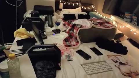 Snapshot of mac1119 chatting on January 7, 2026, 8:39 am mac1119 online show from January 7, 2026, 8:39 am