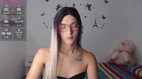 macarena_05_ online show from September 16, 2025, 4:52 pm