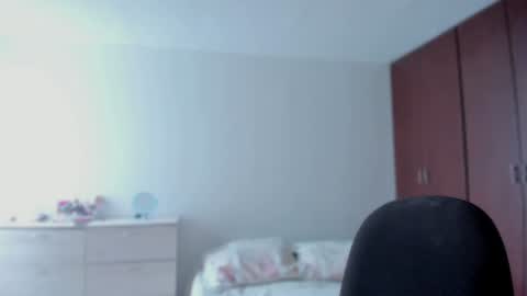 Maca online show from December 11, 2024, 8:07 pm