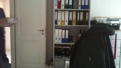 macfly67 online show from December 6, 2024, 12:16 pm