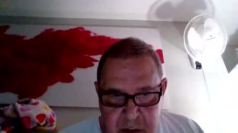Snapshot of machet1 chatting on April 11, 2026, 11:31 pm machet1 online show from April 11, 2026, 11:31 pm