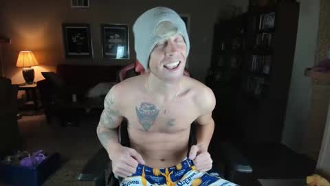 Snapshot of machinecumkelly69 chatting on January 21, 2025, 2:33 am machinecumkelly69 online show from January 21, 2025, 2:33 am