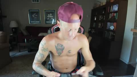Snapshot of machinecumkelly69 chatting on September 22, 2025, 5:37 pm machinecumkelly69 online show from September 22, 2025, 5:37 pm