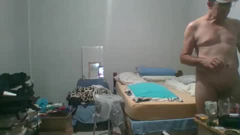 MACHOLIVRE online show from December 30, 2024, 10:10 am