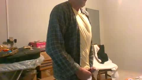 Snapshot of machoalex chatting on June 15, 2026, 9:44 am MACHOLIVRE online show from June 15, 2026, 9:44 am