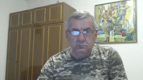 Macho online show from February 14, 2026, 6:37 pm