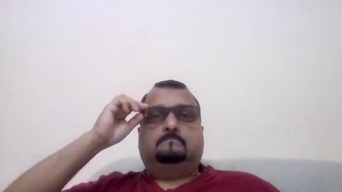 Snapshot of mackbe chatting on June 10, 2026, 3:44 pm Mackbe online show from June 10, 2026, 3:44 pm
