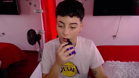 MACKENZIE CAMERON online show from February 6, 2025, 6:56 pm