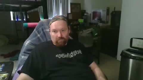 mackhere4u online show from April 21, 2026, 3:07 pm