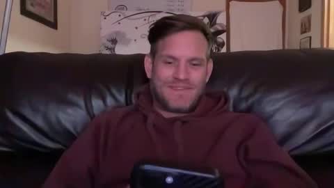 MackinCaliAllDay online show from December 4, 2025, 2:32 am