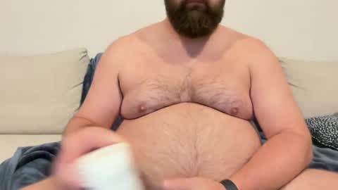 macrackin33 online show from October 8, 2025, 1:03 am