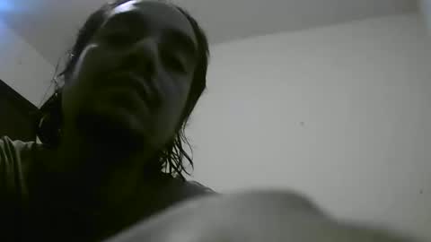 Snapshot of mad_masturbador_45 chatting on November 3, 2025, 5:03 pm Cris B online show from November 3, 2025, 5:03 pm