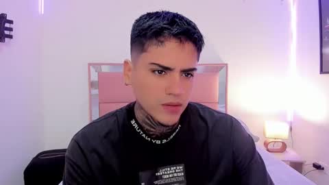 max online show from February 2, 2025, 1:41 pm