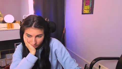 Ulis online show from March 11, 2025, 10:29 am