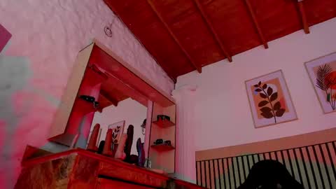 madame ibby online show from April 19, 2026, 1:43 pm