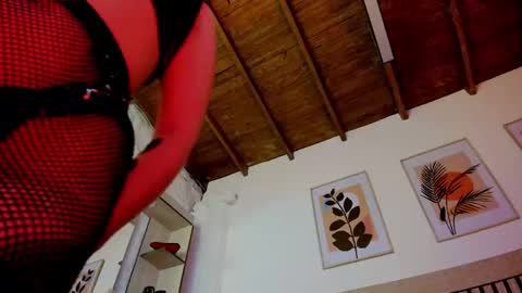 madame ibby online show from April 23, 2026, 1:24 pm