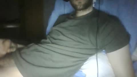 Snapshot of madamebitchslut chatting on June 2, 2026, 2:35 am ItalianVirgin95 online show from June 2, 2026, 2:35 am