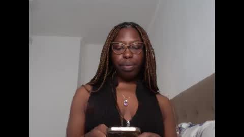 YourMadamIndigo online show from February 16, 2025, 3:05 pm