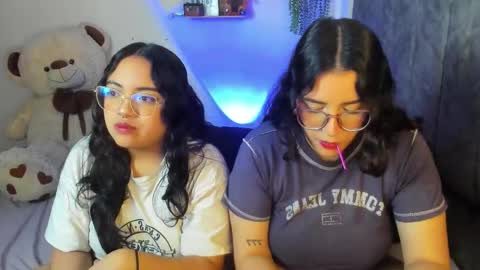 Maddie and Chelsea online show from November 28, 2025, 9:56 am