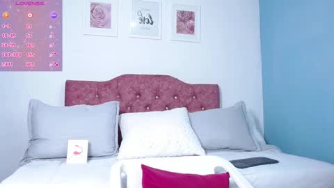 Snapshot of maddie_beauty chatting on March 12, 2026, 9:43 pm Maddie online show from March 12, 2026, 9:43 pm