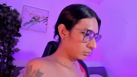 Snapshot of maddie_ray_ chatting on June 13, 2026, 4:05 pm Maddie Ray online show from June 13, 2026, 4:05 pm
