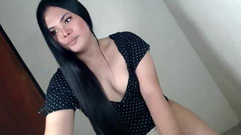 Im ZY DONT FORGET TO FOLLOW ME - online show from March 22, 2026, 8:23 pm